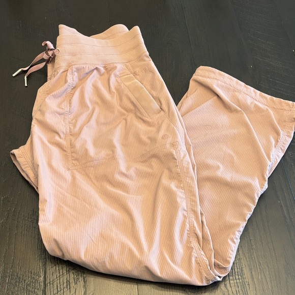 Lululemon Athletica Dance Studio Mid-Rise Pant - Picture 2 of 7